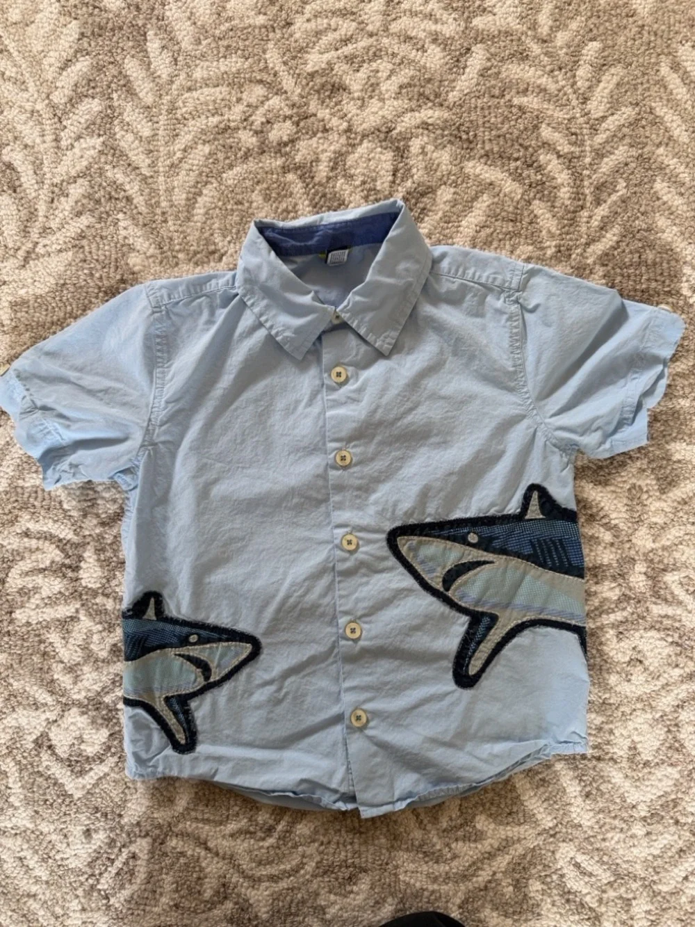 Gap Boys’ Light Blue Short Sleeve Button-Up Shirt with Shark Appliqués 🦈